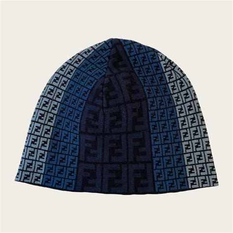 cappello fendi blu|Cappelli. Berretti Fendi in Lana Blu taglia One size International .